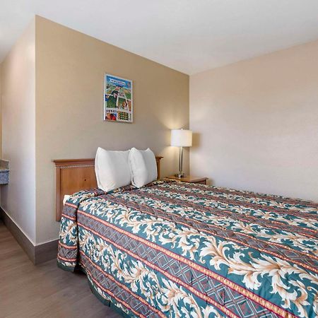 Rodeway Inn Albany Buitenkant foto