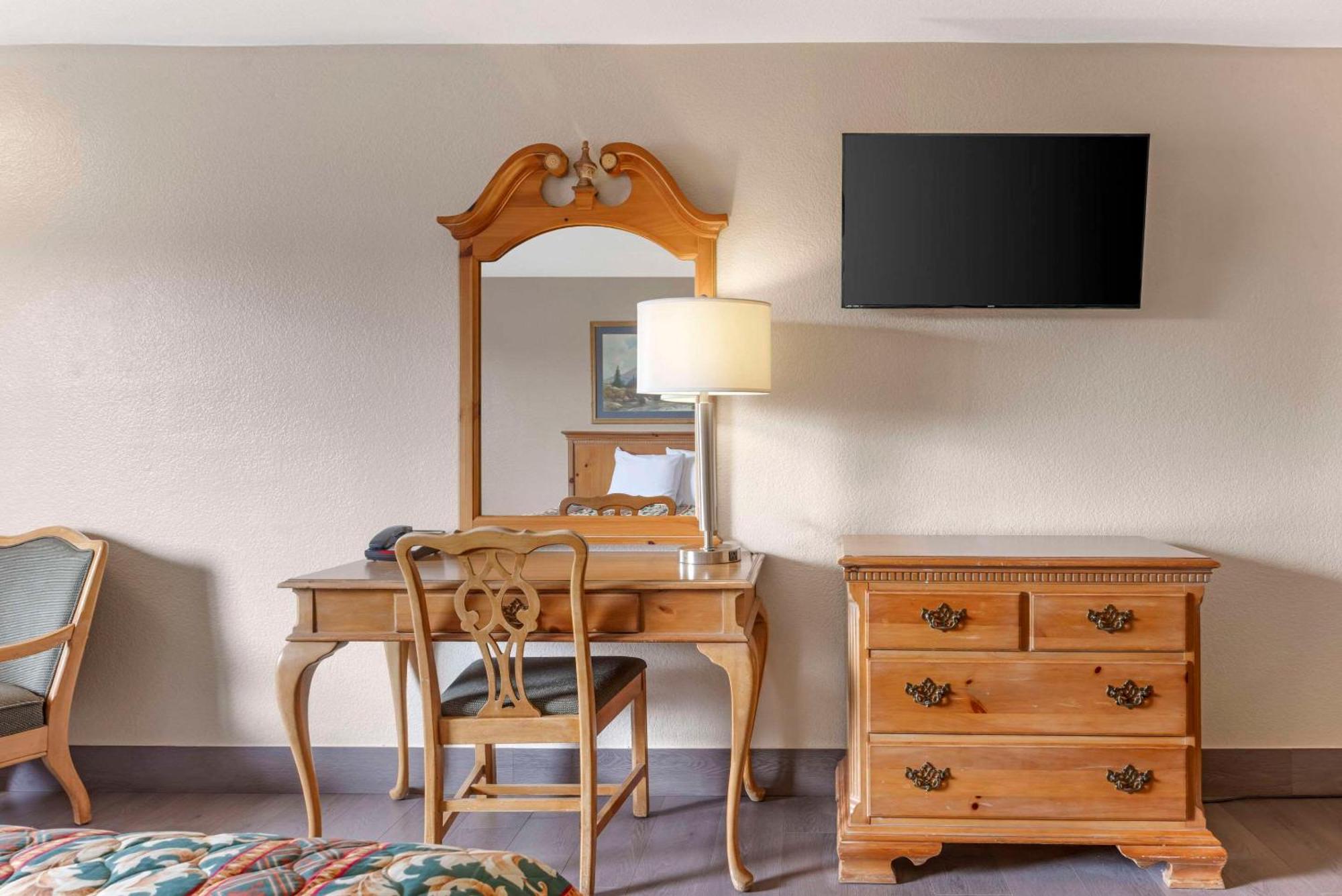 Rodeway Inn Albany Buitenkant foto