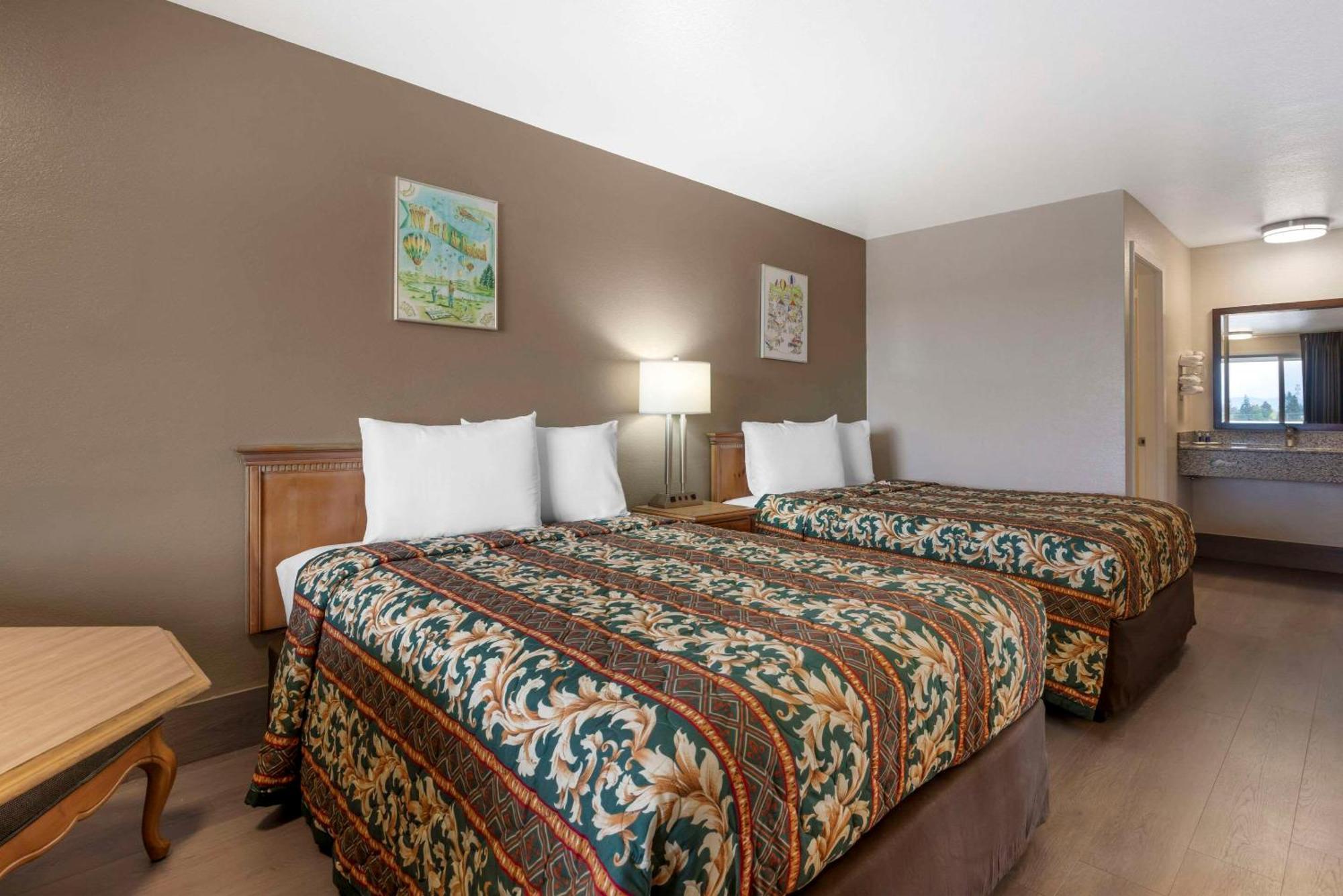 Rodeway Inn Albany Buitenkant foto