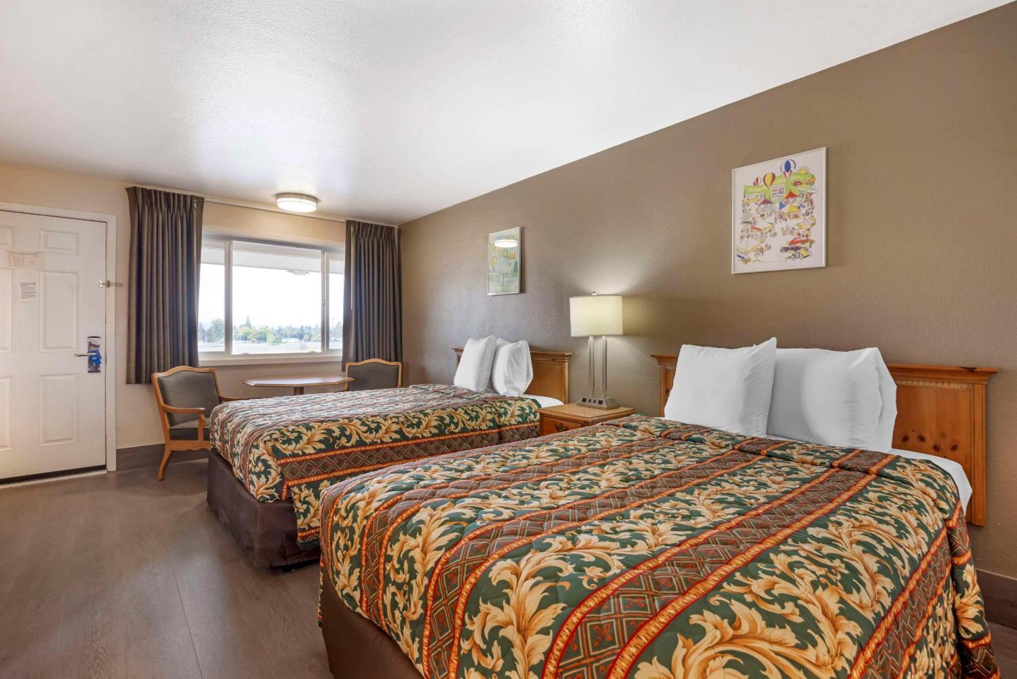 Rodeway Inn Albany Buitenkant foto